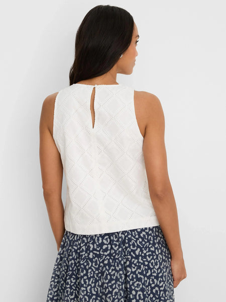 NIC+ZOE Diamond Eyelet Top